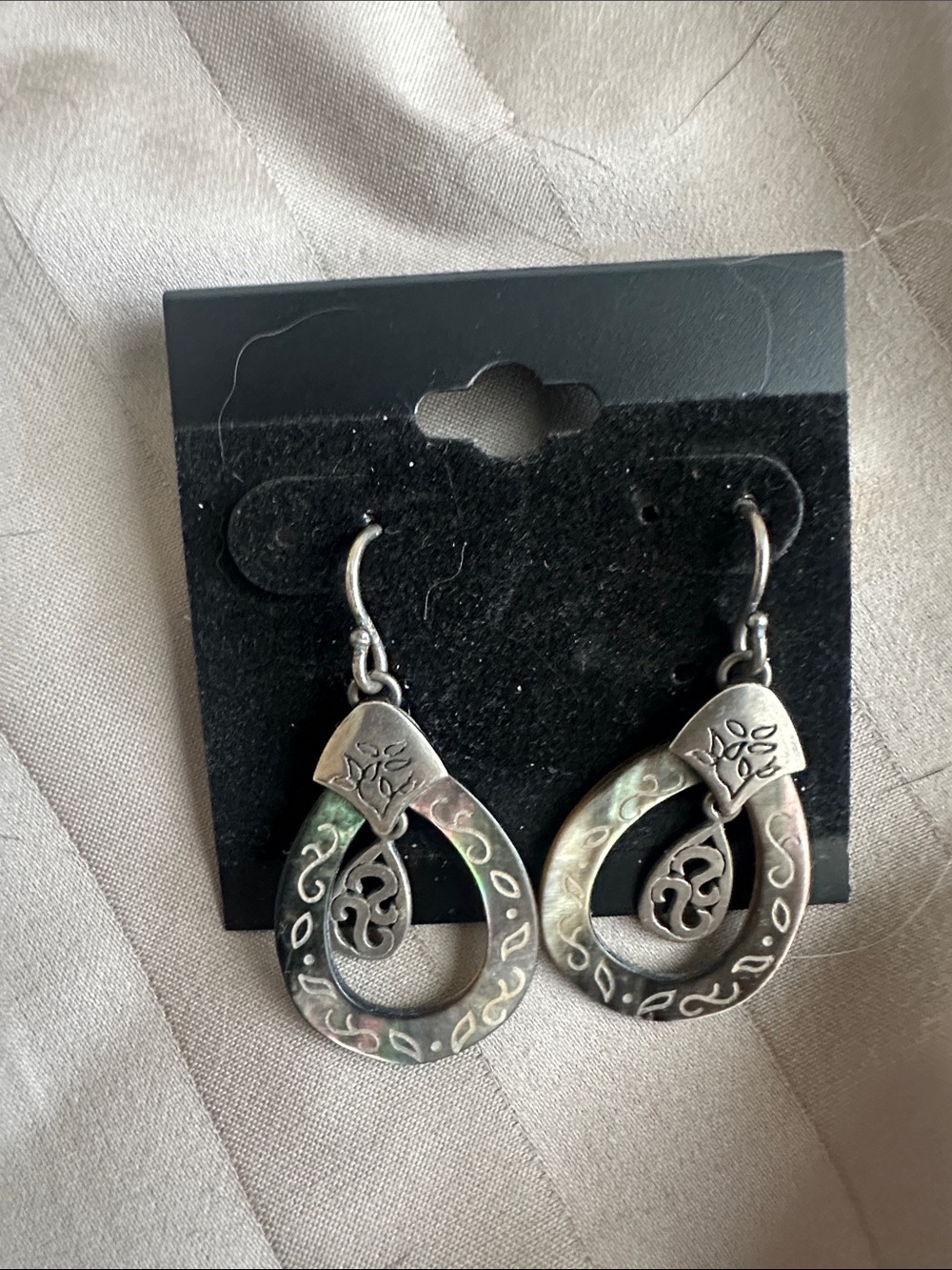 Silpada silver and shell earrings